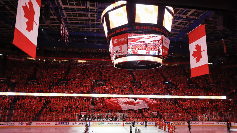 NHL sastopas ar pretestību Kanādā: visām komandām varētu nākties pārcelties uz ASV