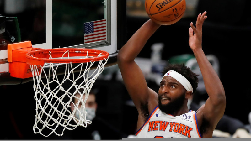 "Knicks" sagrauj konferences līderi ''Celtics'' un pārtrauc zaudējumu sēriju