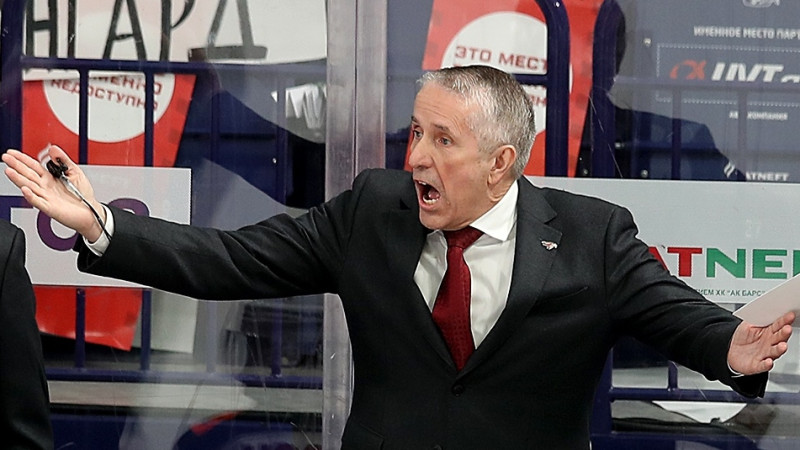 Hārtlija "Avangard" piedzīvo pirmo zaudējumu KHL pusfināla sērijā