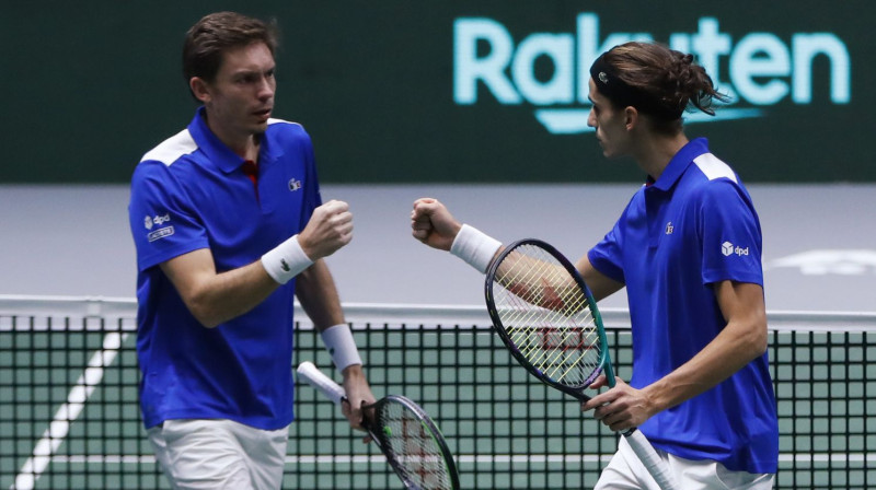 "ATP Finals" čempioni Erbērs un Maū nodrošina Francijai uzvaru pār Čehiju