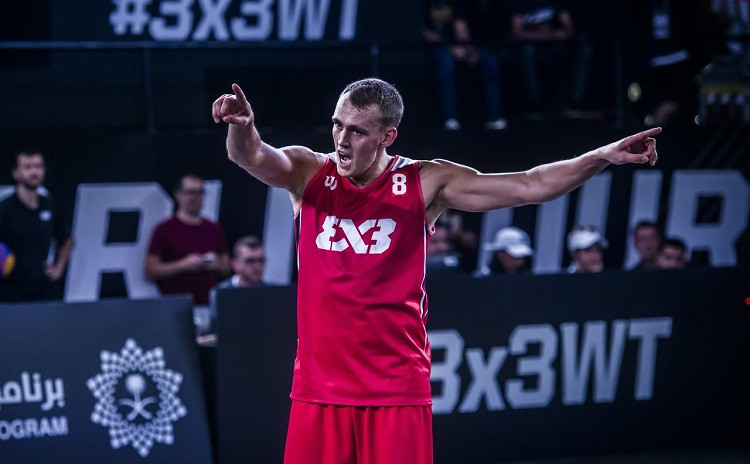 Rīgas 3x3 basketbolisti sezonu sāk ar pusfinālu Dubaijā