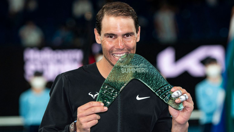 Nadals ar trīs uzvarām kļūst par čempionu ATP turnīrā Melburnā
