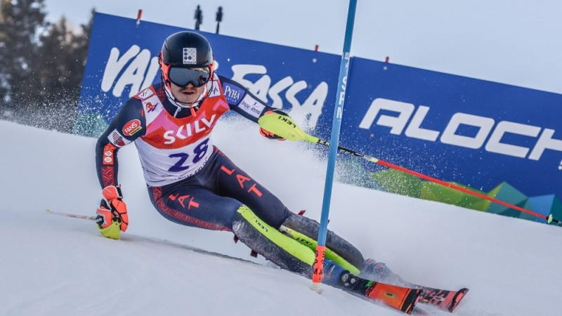 Latvijas kalnu slēpotājiem labi FIS punkti un rezultāti LSF rīkotajā slalomā Itālijā