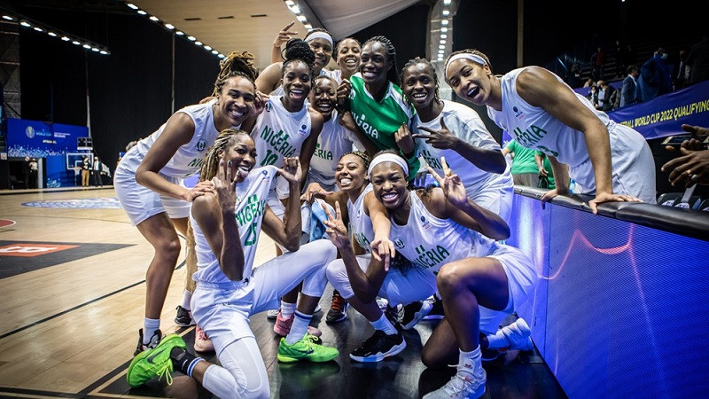 Nigērija atspēlē 20 punktu starpību un sensacionāli uzvar Franciju