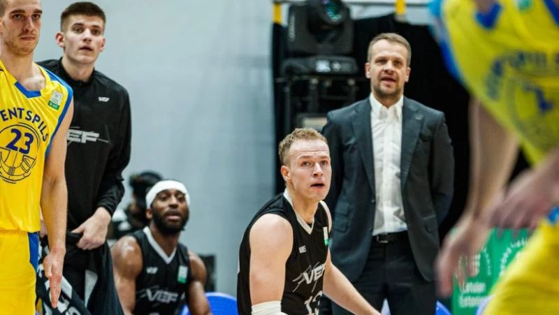 Latvijas basketbola klasika: vicelīdere "Ventspils" savā laukumā uzņems līderi VEF