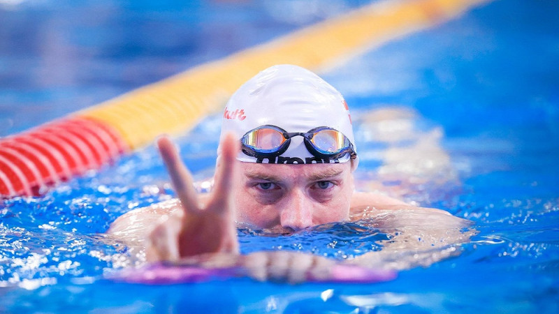 Peldētājs Dūda Eiropas čempionātā vecmeistariem izcīna zeltu, labojot pasaules rekordu