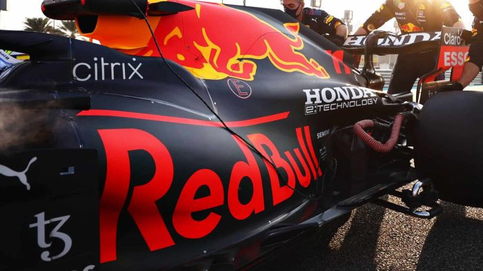 Albērs: "Domāju, ka "Red Bull" komandai apnika "Honda" neizlēmība"