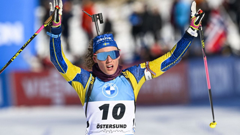 Biatlona Pasaules kausa sezonas pirmajās sacīkstēs triumfē mājinieki, Latvijai 20. vieta