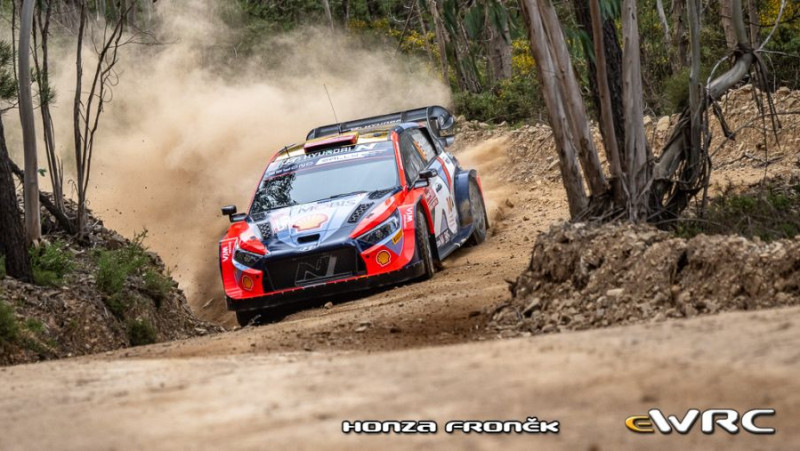 Portugāles WRC treniņos ātrākais Sordo