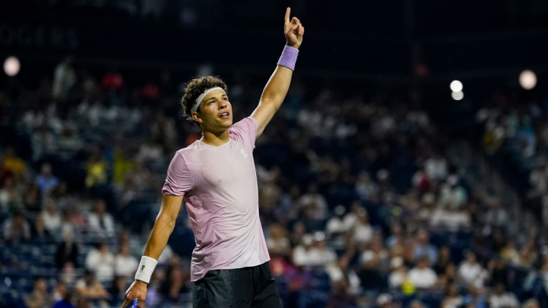Šeltons uzvar Toronto "Masters", nopelnot karjeras prestižāko titulu