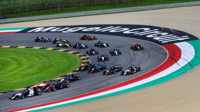 Štolcermanim 18. vieta otrajā braucienā Mudžello E4 posmā