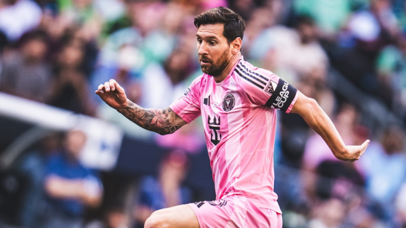 Mesi pabeidz MLS regulāro sezonu ar "hat-trick" un nopelna Zelta zābaku