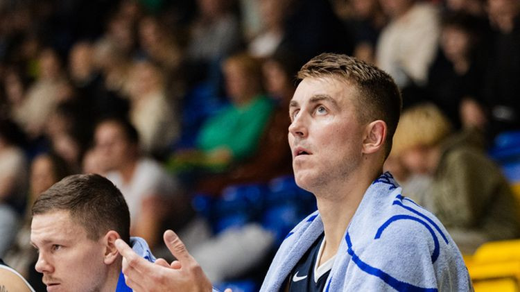 Meieram 14 minūtēs jaudīgs double-double, Blumbergam un Pasečņikam divciparu punkti