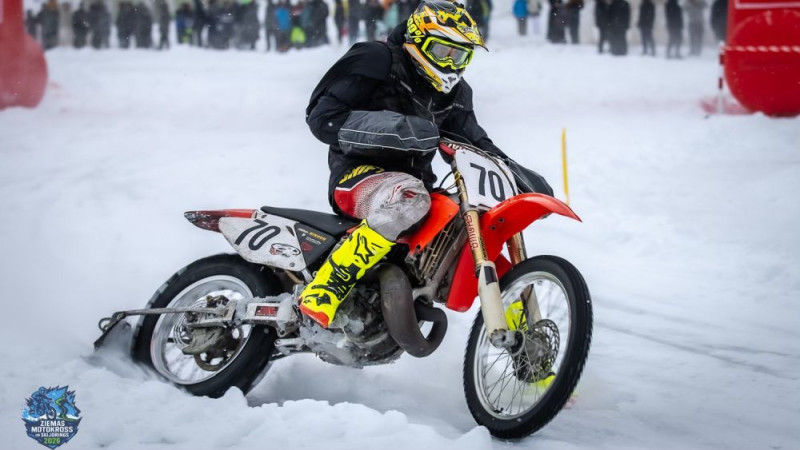 Ziemas motokrosa un skijoringa fināls norisināsies Kazdangā