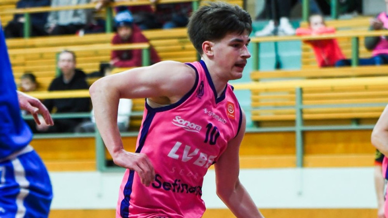 Čoders pie "Rīgas Zeļļu" stūres debitē ar sīkstu uzvaru Tallinā