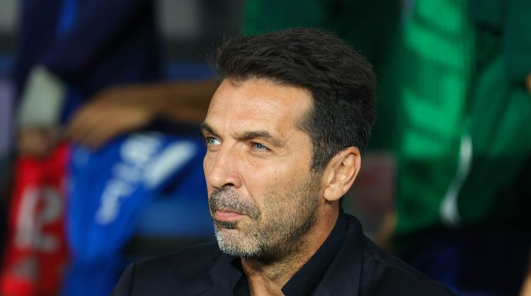 Pēc Itālijas fiasko aiziet leģendārais Bufons un federācijas prezidents