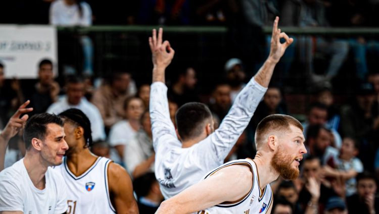 Dāvim Bertānam divi tālmetieni svarīgā uzvarā, Šmitam zaudējums Belgradā