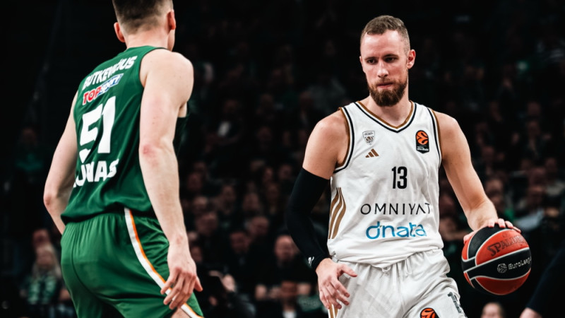 Bertāna pēdējā ceturkšņa trejači sekmē "Dubai" izglābšanos Kauņā