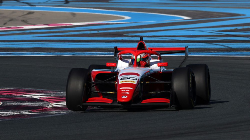 Štolcermanis noslēdz "Formula Regional" testus, jau šomēnes - pirmais posms