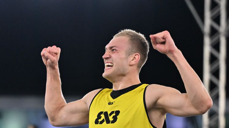 Lācis ar Ķīnas komandu triumfē "Challenger" turnīrā