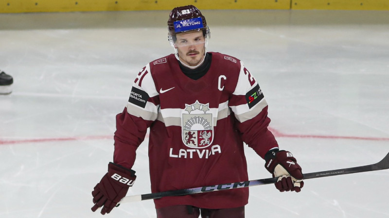 Balcers atklāj, vai domā par atgriešanos NHL: "Vecums jau nāk"
