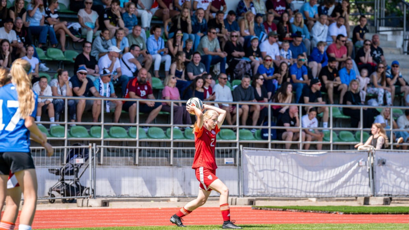 Latvijas jaunās futbolistes cīņā par Baltijas kausu atzīst sakāvi