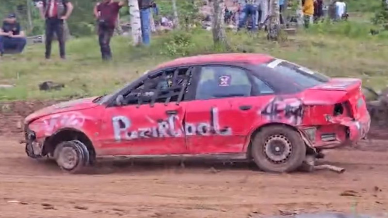 Video: Latgalē attīstās automašīnu iznīcināšanas sacensības